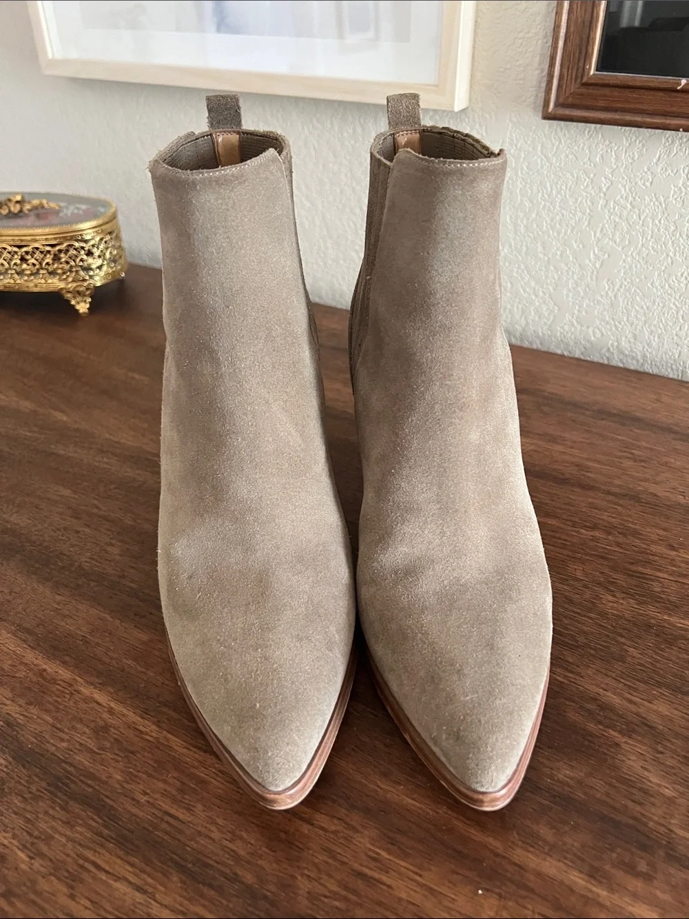 Marc Fisher LTD Alva Pointy Toe Suede Booties - Light green - Size 9.5